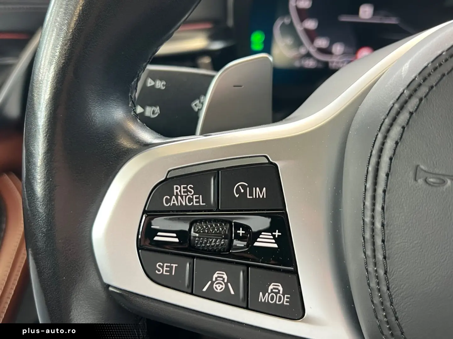 BMW M550 i xDrive Lim.  B&W PANO LASER INDIVIDUAL