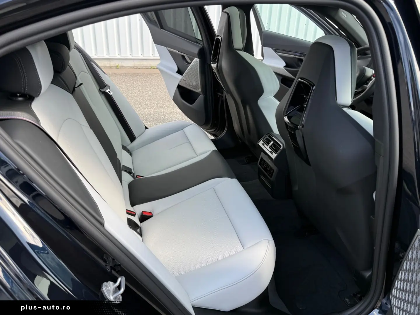 BMW M5.Steptronic Drivelogic. Allrad.
