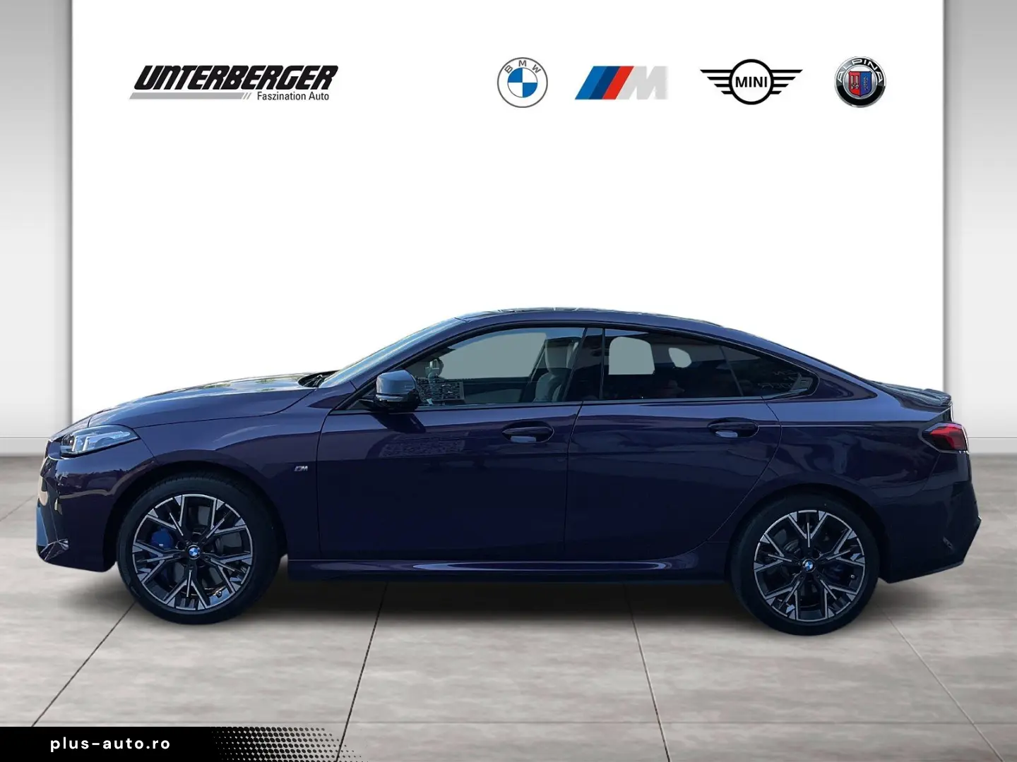 BMW M235 xDrive Gran Coupé BMW Niere Iconic Glow-Ada