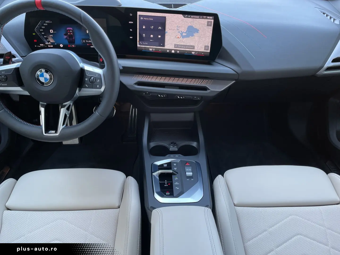 BMW M235 xDrive Gran Coupé BMW Niere Iconic Glow-Ada