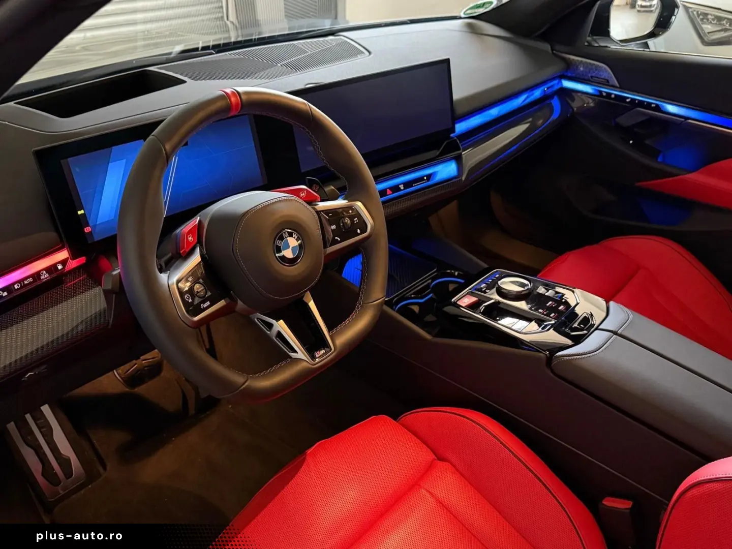 BMW M5 Limousine-ICONIC GLOW-PANORAMA