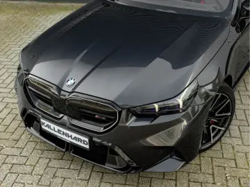 BMW M5 5-serie Touring - Pano - Bowers & Wilkins - A