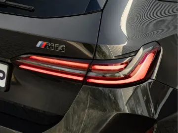 BMW M5 5-serie Touring - Pano - Bowers & Wilkins - A