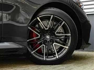 BMW M5 5-serie Touring - Pano - Bowers & Wilkins - A