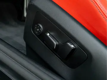 BMW M5 5-serie Touring - Pano - Bowers & Wilkins - A