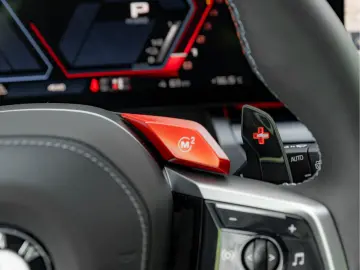 BMW M5 5-serie Touring - Pano - Bowers & Wilkins - A
