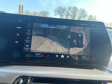 BMW X2 20i sDrive M Sport HUD