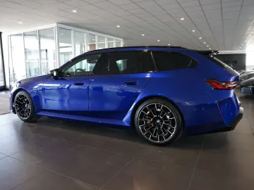 BMW M5 Touring   Ultimate   Pano   Keramik   305km h