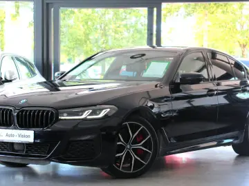 BMW 545e xDrive M Sport PRO (G30)  A-LED ACC AHK HUD