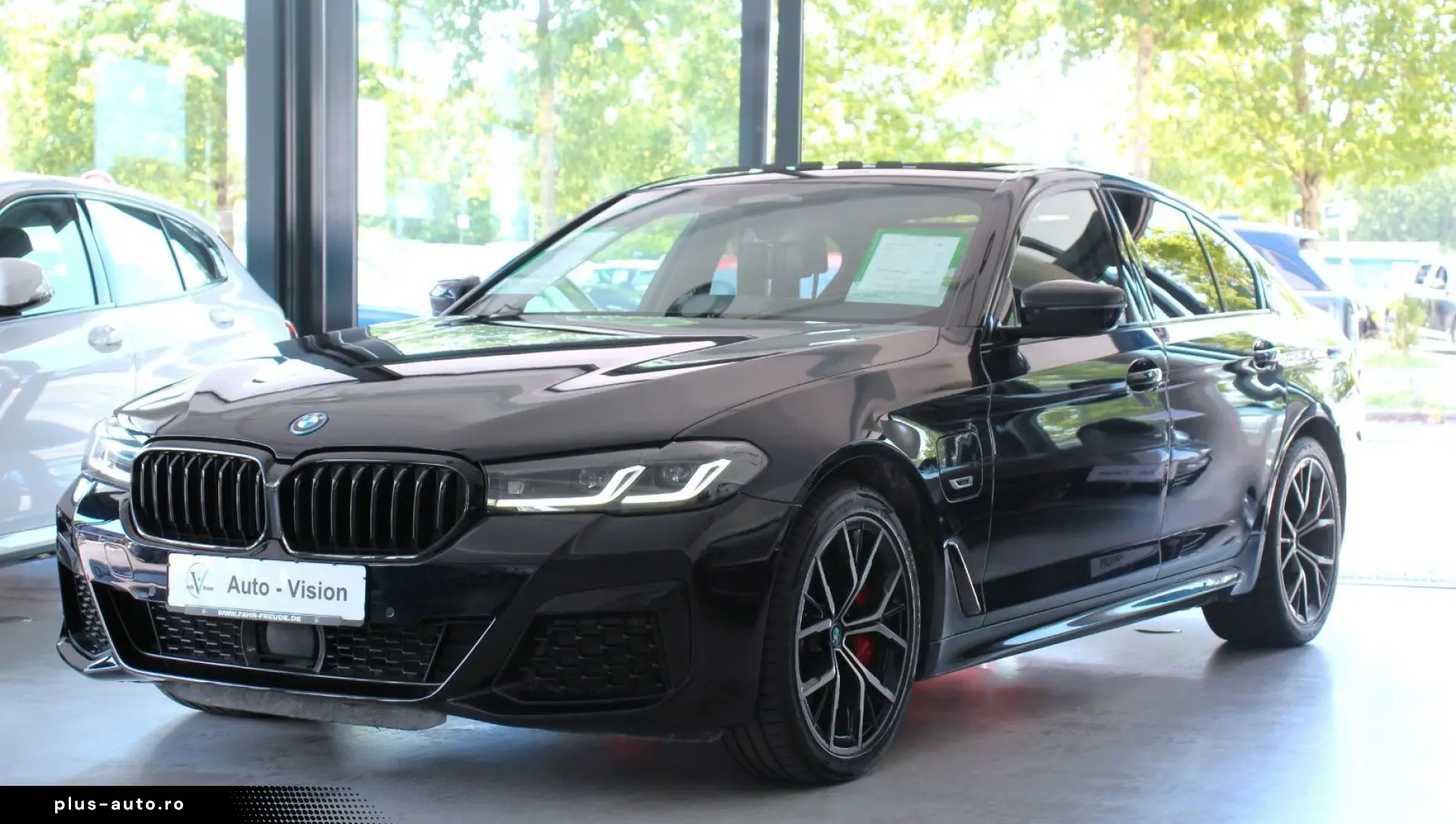 BMW 5 Series 2023 — imagine 2