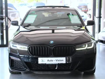 BMW 545e xDrive M Sport PRO (G30)  A-LED ACC AHK HUD