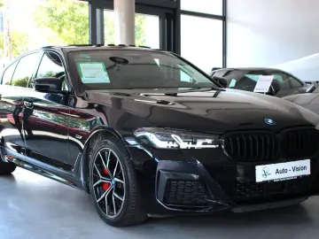 BMW 545e xDrive M Sport PRO (G30)  A-LED ACC AHK HUD