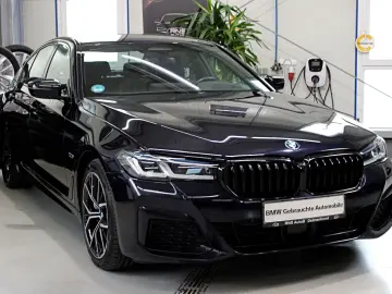 BMW 545e xDrive HUD Kamera H&K Komfort Laser Belüft