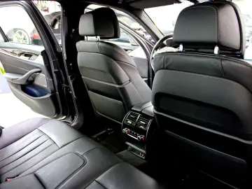 BMW 545e xDrive HUD Kamera H&K Komfort Laser Belüft