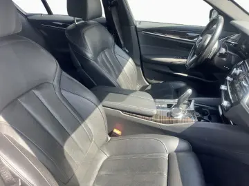BMW 530dA Limo M-Sport Laser Glasdach DA-Pro Memory