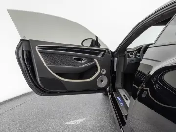 Bentley Continental GT Speed  B&O  Blackline