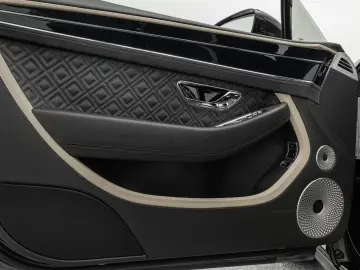 Bentley Continental GT Speed  B&O  Blackline