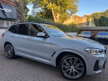 BMW X3 xDr30d M Sport PANO Sitzkl AHK StandHz 360