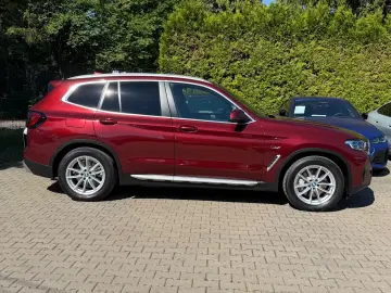 BMW X3 xDrive30e Navi Leder Head-Up Laser 360  Panor