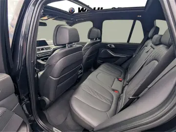 BMW X5 xDrive45e M SPORT AHK PANO LUFT LASER HUD  HI