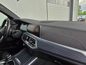 BMW X5 xDrive 45e M Sport AHK Sky-Lounge Laser 360