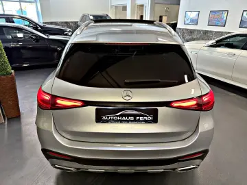 MERCEDES-BENZ GLC 200 4Matic AMG Pano Headup Memory Garantie