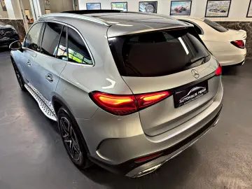 MERCEDES-BENZ GLC 200 4Matic AMG Pano Headup Memory Garantie