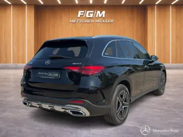 MERCEDES-BENZ GLC 200 AMG Premium PanoD KeyG 360 Dig…