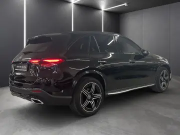 MERCEDES-BENZ GLC 200 4M AMG Prem AHK DIGITAL 360  N…