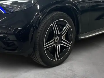 MERCEDES-BENZ GLC 200 4M AMG Prem AHK DIGITAL 360  N…