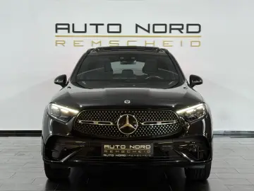 MERCEDES-BENZ GLC 200 AMG 4M Pano HeadUP Night 360  Memory