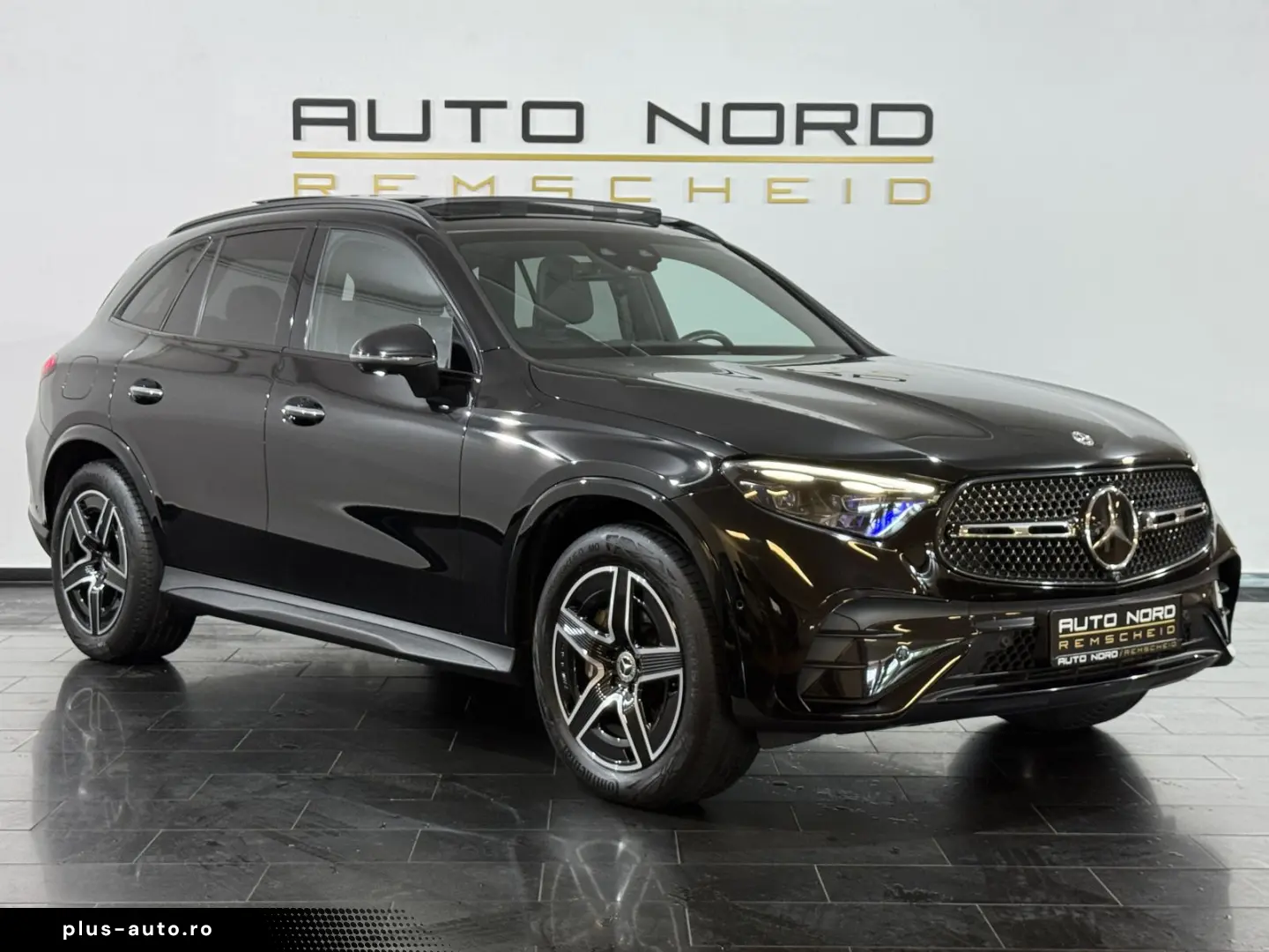 MERCEDES-BENZ GLC 200 AMG 4M Pano HeadUP Night 360  Memory