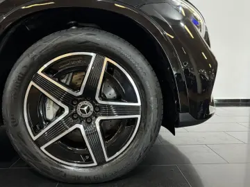 MERCEDES-BENZ GLC 200 AMG 4M Pano HeadUP Night 360  Memory