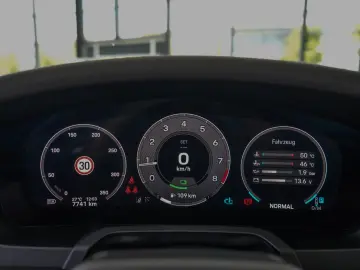 PORSCHE 911 Targa 4 GTS SPORT-CHRONO MATRIX LIFT BOSE 21