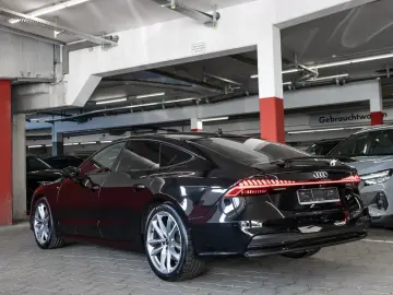 AUDI A7 Sportback 55 TFSI e qu S line Laser HUD Pano