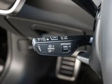 AUDI A7 Sportback 55 TFSI e qu S line Laser HUD Pano