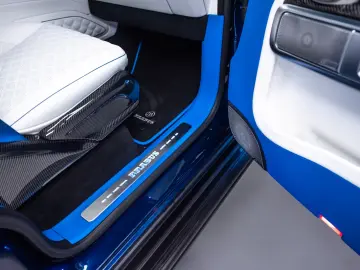Mercedes-Benz G800 BRABUS  Blue Custom Nappa Carbon
