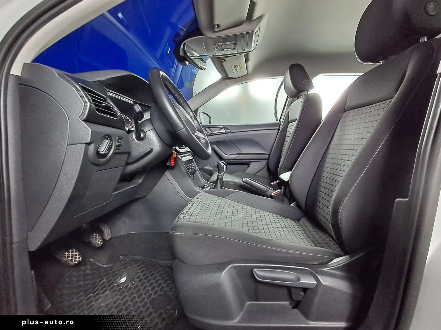 VOLKSWAGEN T-CROSS LIFE 1.0i 110CP 2022