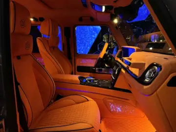 Mercedes-Benz G 63 AMG - BRABUS 900 ROCKET EDITION