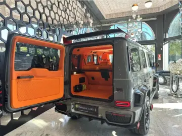 Mercedes-Benz G 63 AMG - BRABUS 900 ROCKET EDITION
