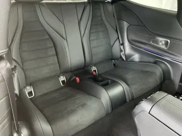 MERCEDES-BENZ CLE 300 4M AMG Line Navi Distronic Kam…