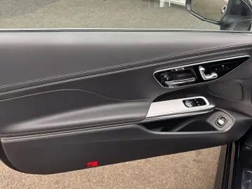 MERCEDES-BENZ CLE 300 4M AMG Premium Digital-L. Dist…