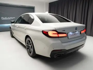 BMW 545 e xDrive   M pachet   H&K   360   Laser