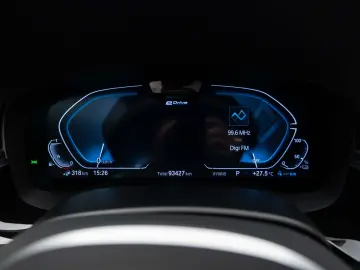 BMW 545 e xDrive   M pachet   H&K   360   Laser