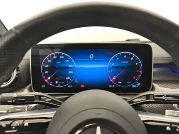 MERCEDES-BENZ CLE 300 4M Cp AMG Prem Pano Distr 360 …