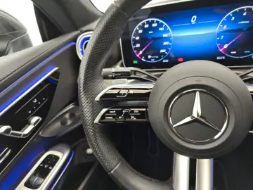 MERCEDES-BENZ CLE 300 4M Cp AMG Prem Pano Distr 360 …