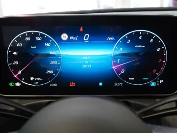 MERCEDES-BENZ CLE 200Coupe 4Matic AMG Line Advanced Plus LED