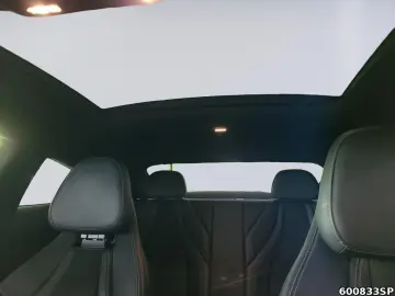 MERCEDES-BENZ CLE 300 AMG Coupé Burmester Digital-Light Pano