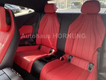 MERCEDES-BENZ CLE 300 4M Coupé AMG PANO STDHZG DISTR…
