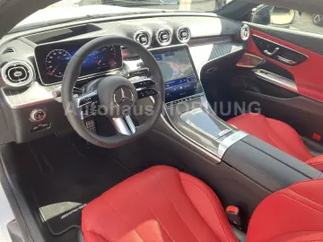 MERCEDES-BENZ CLE 300 4M Coupé AMG PANO STDHZG DISTR…